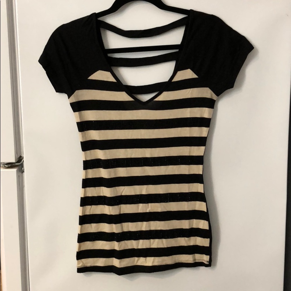 Daytrip V-Neck Open Back Tee